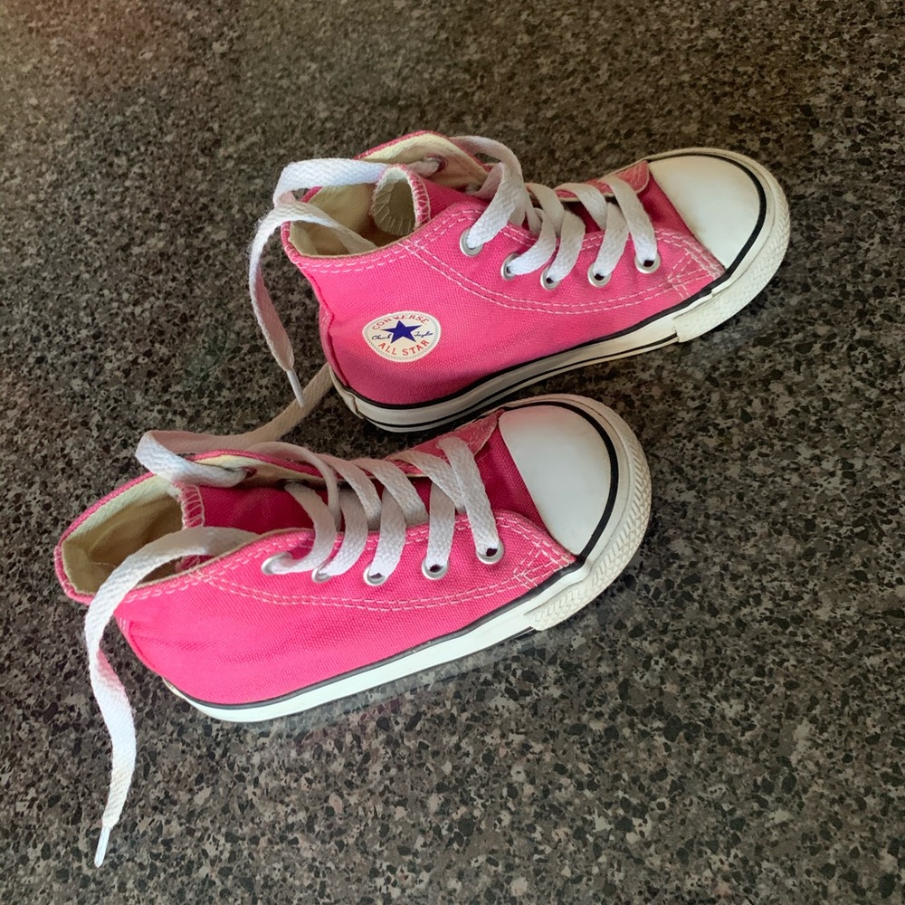 Like New Toddler Pink High Top Converse Size 7